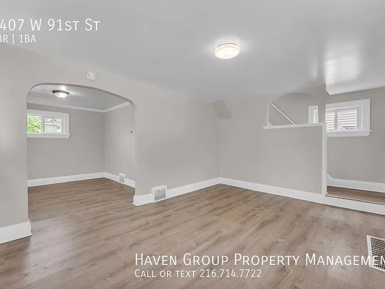 3407 W 91st St — Photo 7