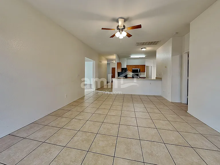 6513 W Miami St — Photo 9