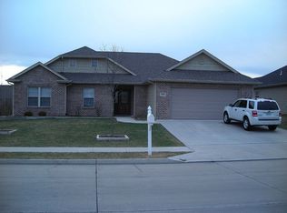 5800 Vero Way, Columbia, MO 65201