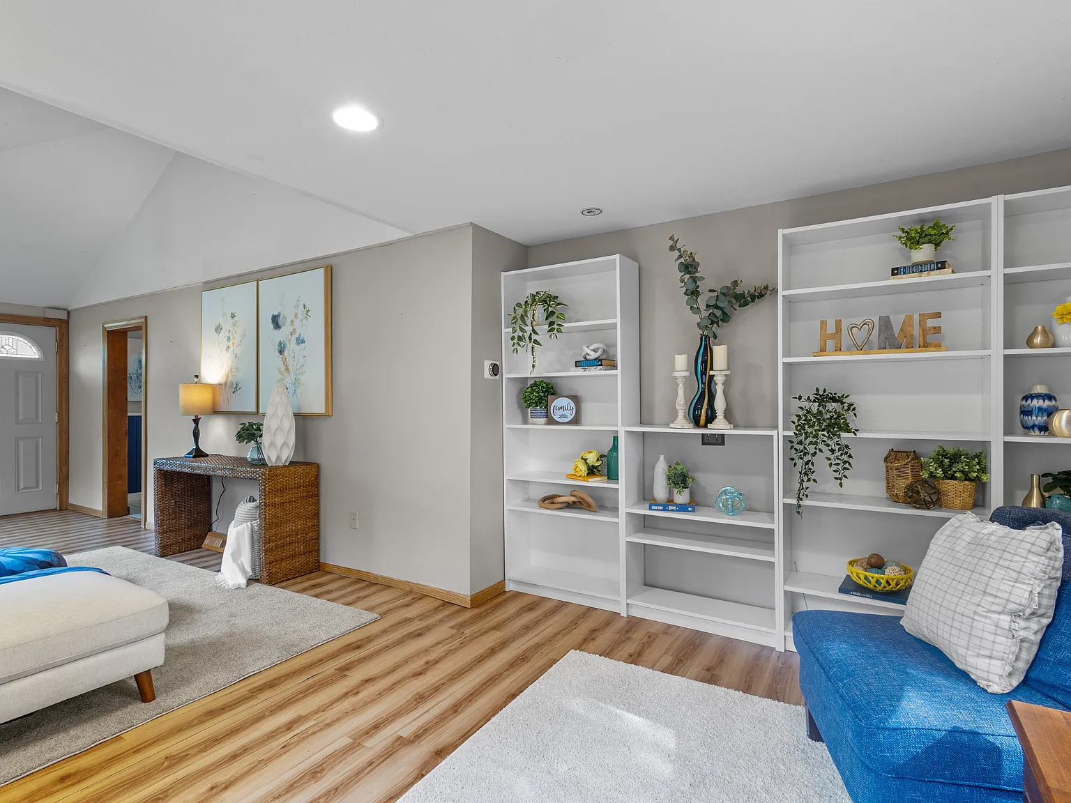 3 bed, 1600 sqft, $3,050 — Photo 3
