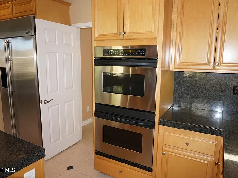 2033 Yellowthroat Pl — Photo 7