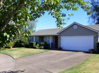 1824 SW Acorn Ct, McMinnville, OR 97128