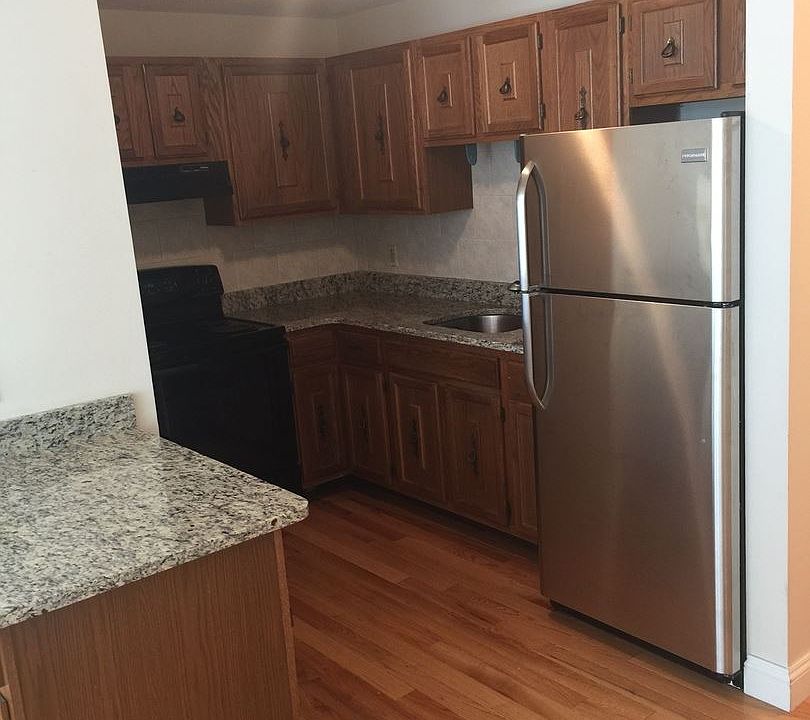 1st image of 59 Central St #204