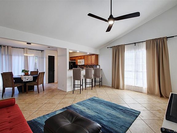 4th image of 2810 Thrushwood Dr #A