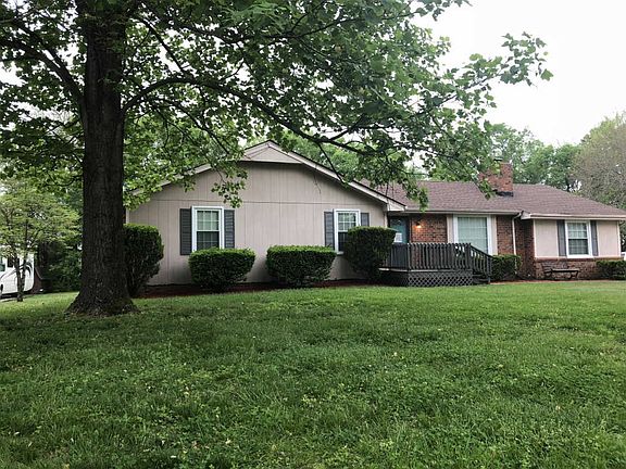 2nd image of 1236 Woodvale Dr