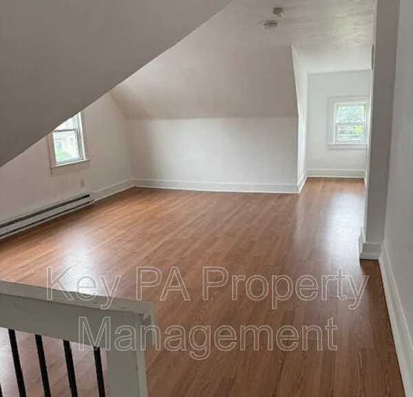 471 Hodgson St — Photo 8