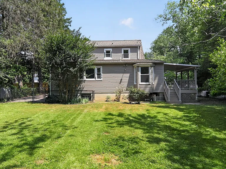 14011 Rectory Ln — Photo 35
