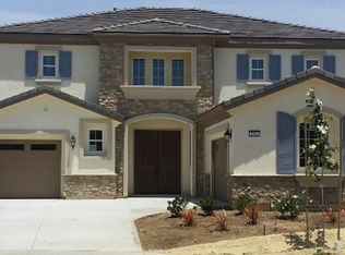 1014 Village Dr, Oceanside, CA 92057