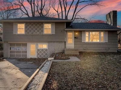 8608 Spring Valley Rd, Raytown, MO, 64138