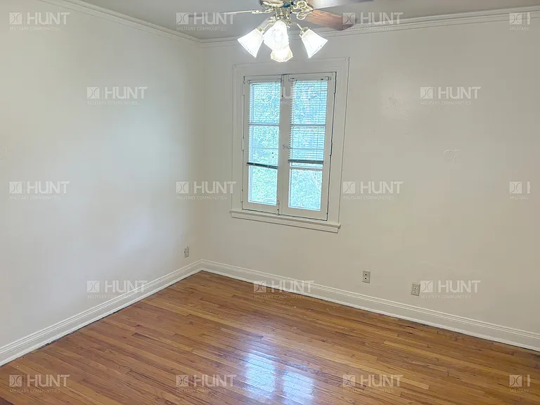 300 Inner Cir — Photo 22