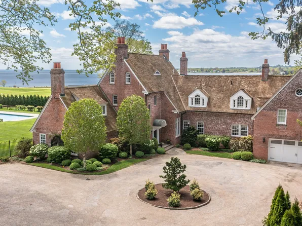 828 Sasco Hill Road, Fairfield, CT 06824