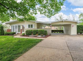 1226 Visitation Dr, Saint Louis, MO 63125