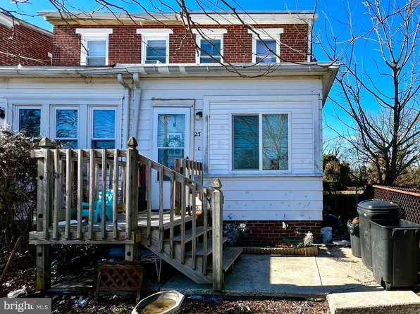 23 Yorke St, Salem, NJ 08079