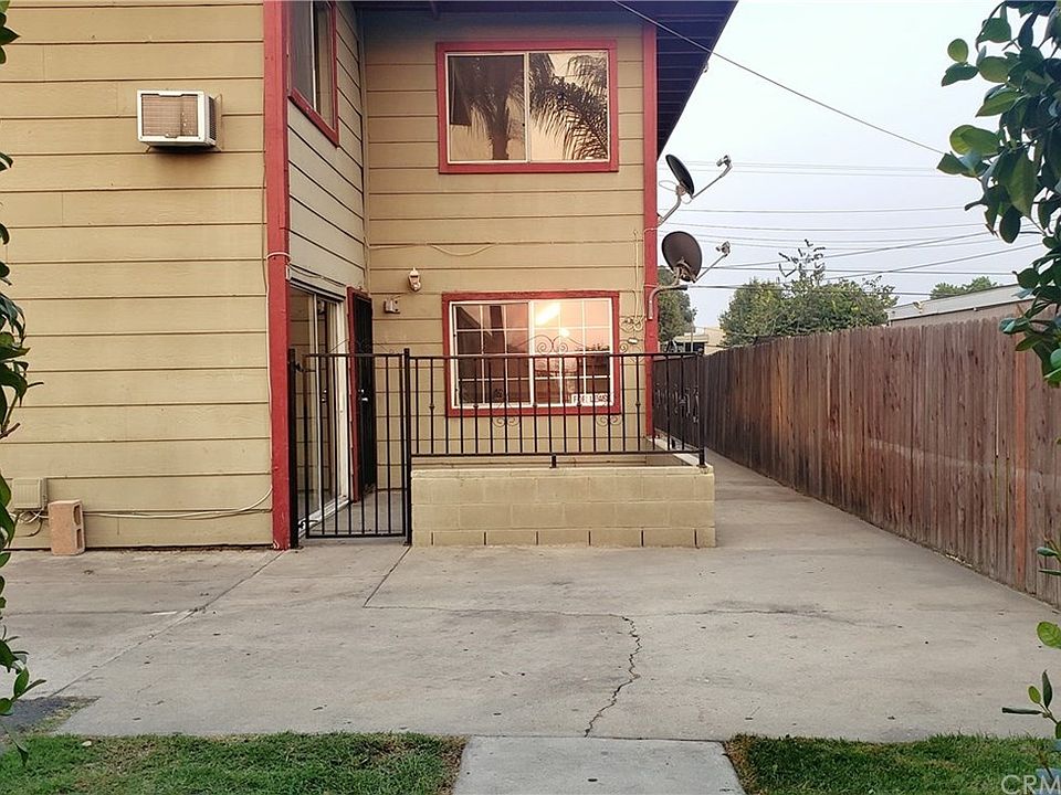 1st image of 821-821 S Lark Ellen Ave #D