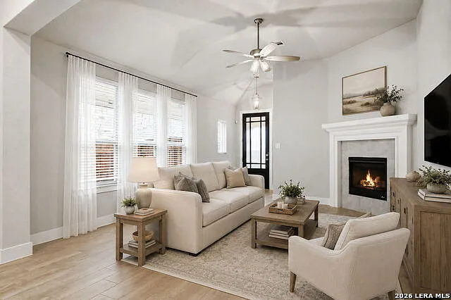 1648 Gruene Pass — Photo 4
