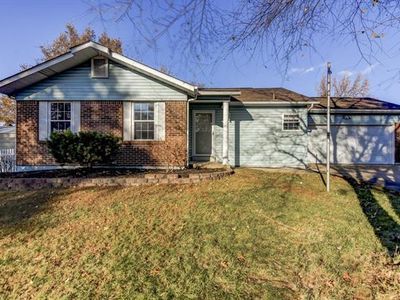 76 Grand Teton Dr, Saint Peters, MO, 63376
