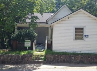 586 N 6th St, Griffin, GA 30223