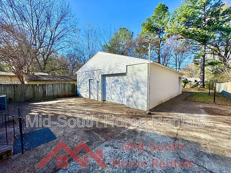 135 Greer St — Photo 19