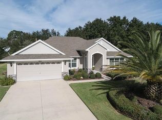 2027 Bayside Ave, Mount Dora, FL 32757