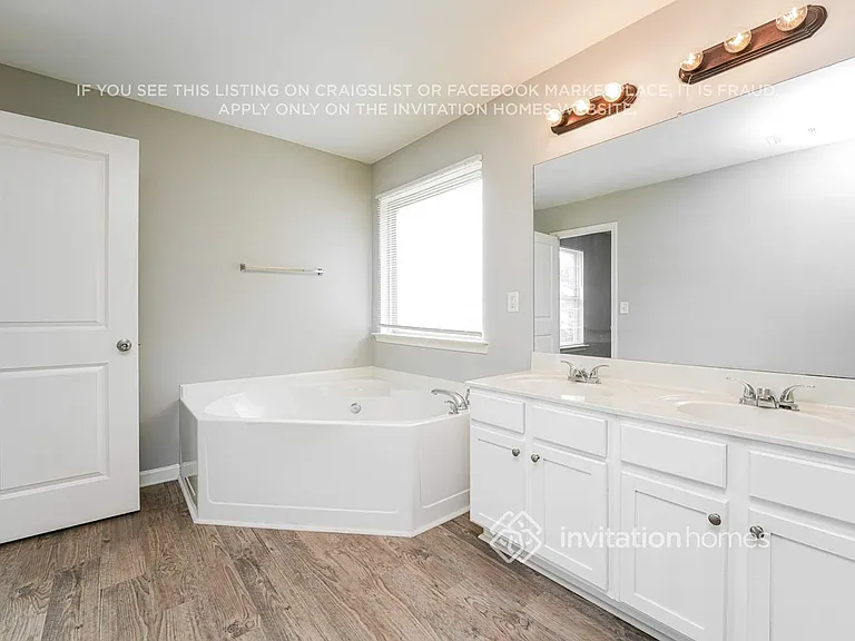 480 Village Broad St — Photo 12