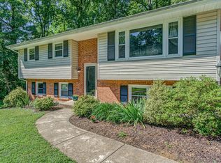 729 Dawnridge Ln, Troutville, VA 24175