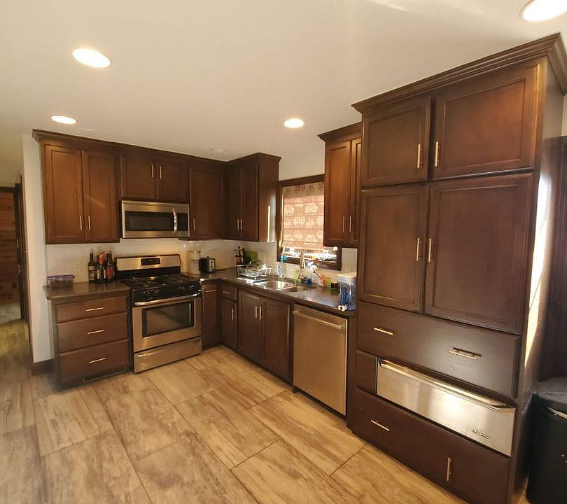 1st image of 1005 S Pickard Ave #A