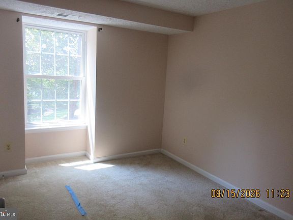 5th image of 301 Palmspring Dr APT 7