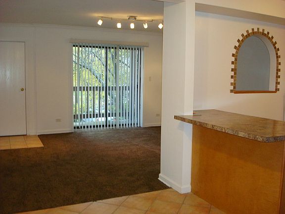 2nd image of 1300 N Geneva Dr APT 2A
