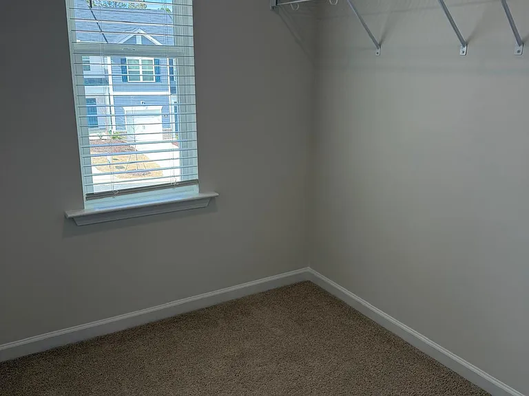 127 Starlight St — Photo 13