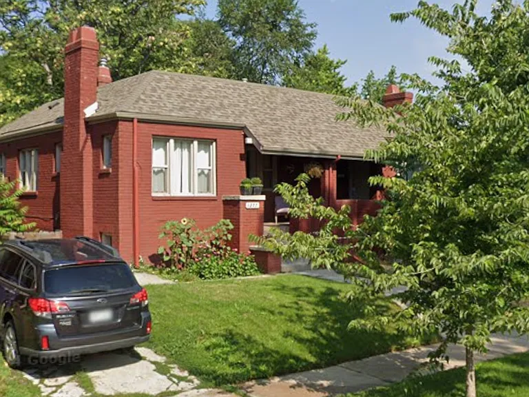 1277 Adams St — Photo 1