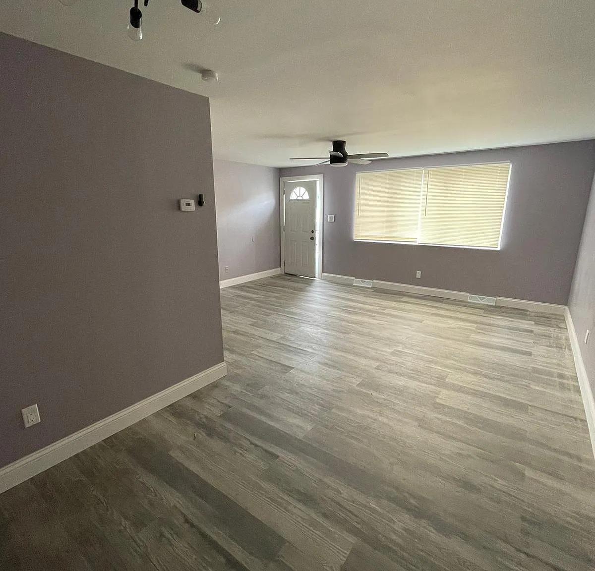 2 bed, 1.5 bath, 1188 sqft, $1,350 — Photo 2