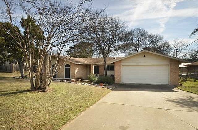 1st image of 5903 Parkwood Dr