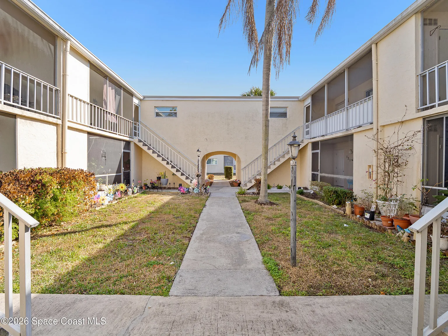 3135 Shady Dell Ln — Photo 3