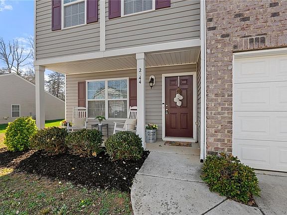 2nd image of 2344 Whisperwood St