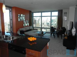 365 N Jefferson St APT 710, Chicago, IL 60661