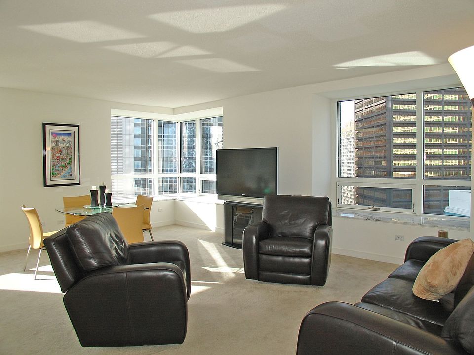 Living/Dining Combo