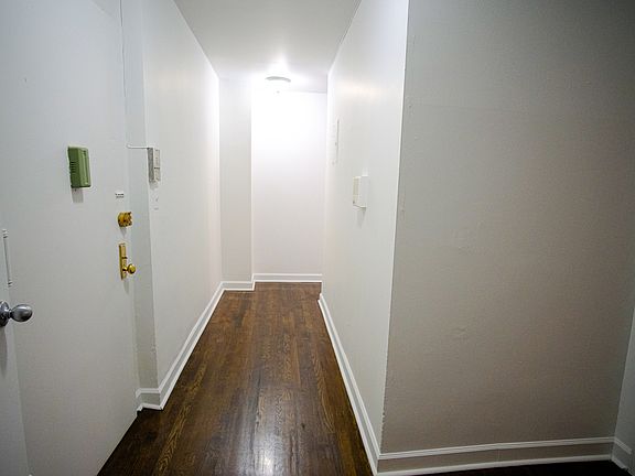 2nd image of 601 W 163rd St APT 5D