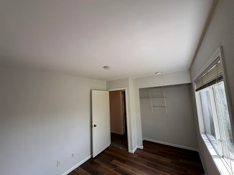 1230 E Dayton St #4 — Photo 7