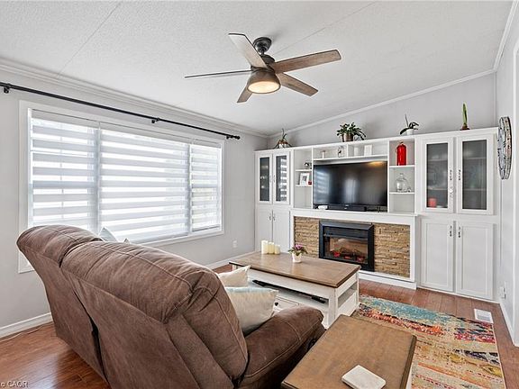 4th image of 77307 Bluewater Hwy #29