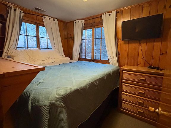 5th image of 444 Fernberg Rd #12