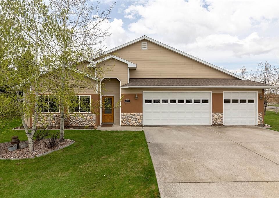 1st image of 69 Charolais St