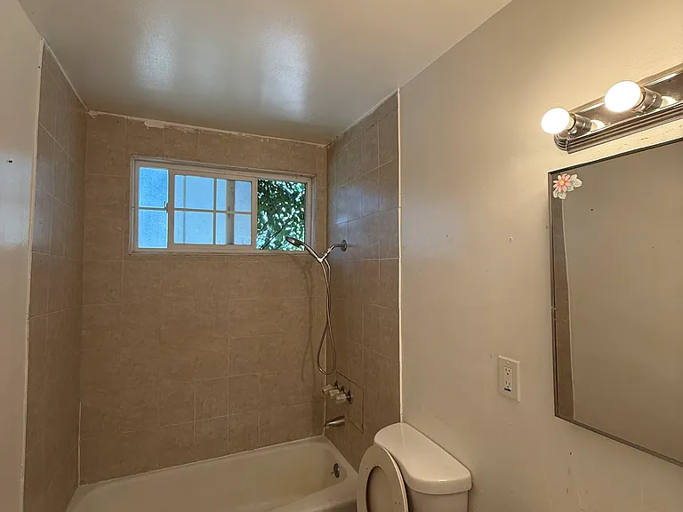 3856 Pontiac Ave #3852 — Photo 8