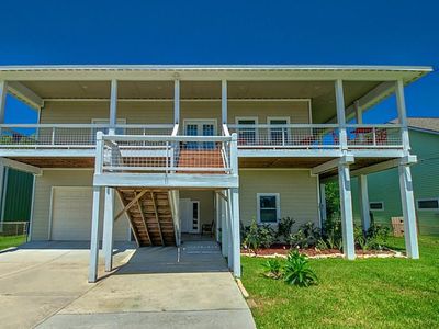 211 W 6th St, Kemah, TX, 77565