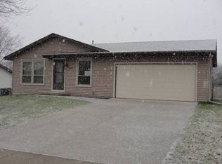 3542 Old Gate Rd, Madison, WI 53704