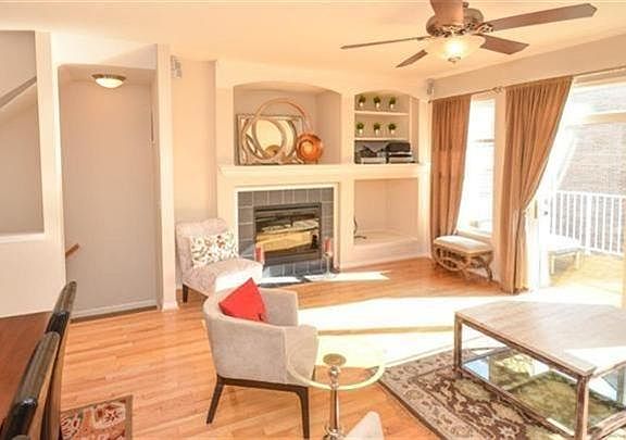 5th image of 1326 Laurel Park Dr