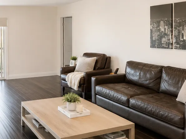 612 S Barrington Ave APT 310, Los Angeles, CA 90049