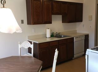 322 Sharon Ct, Woodbridge, NJ