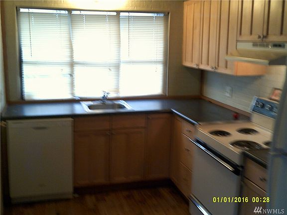 5th image of 3715 152nd St NE Unit 73