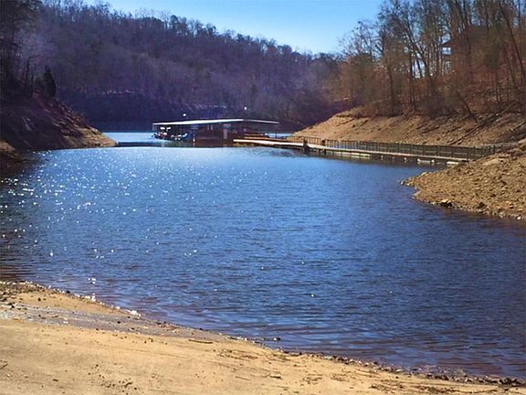 3rd image of Norris Shores Dr