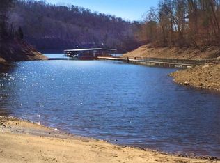 Norris Shores Dr, Sharps chapel, TN 37866